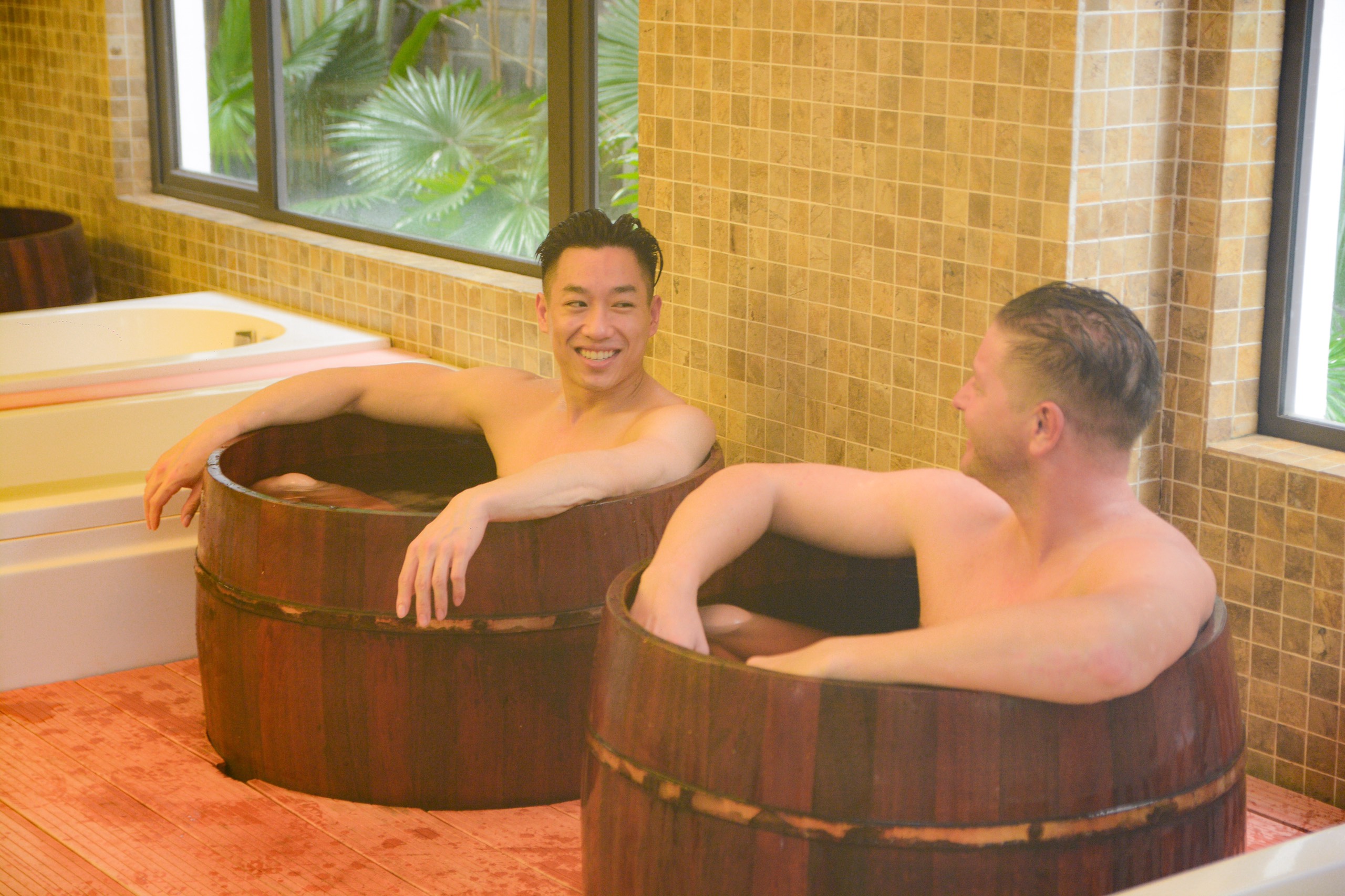 Ngâm thuốc lá dao đỏ
